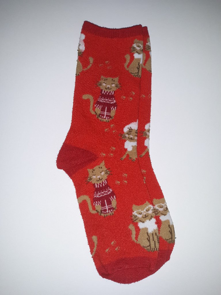 Brand New Without Tags American Eagle "Feline Festive" Christmas Crew Socks